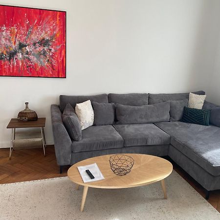 Grosse Wohnung In Westend Munique Exterior foto
