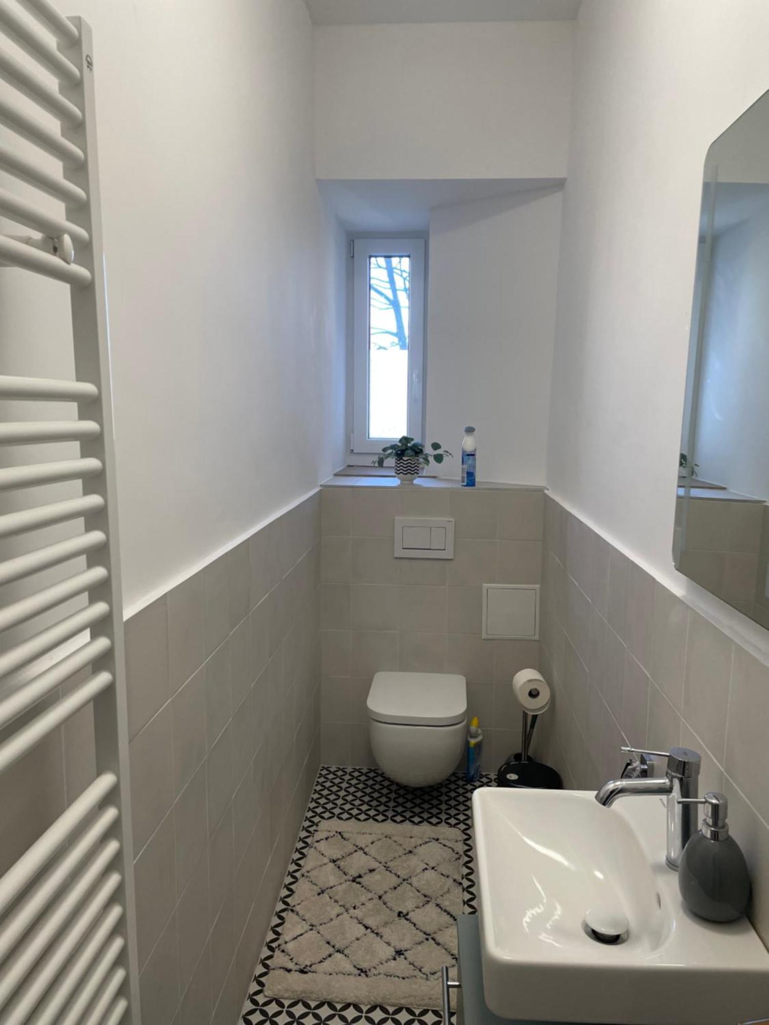 Grosse Wohnung In Westend Munique Exterior foto